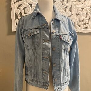 Women's Levis Light Blue Denim Jacket